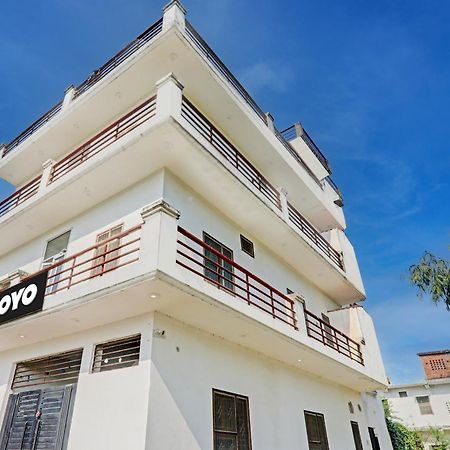 Oyo Flagship Shine Hotel Chinhat Exterior foto