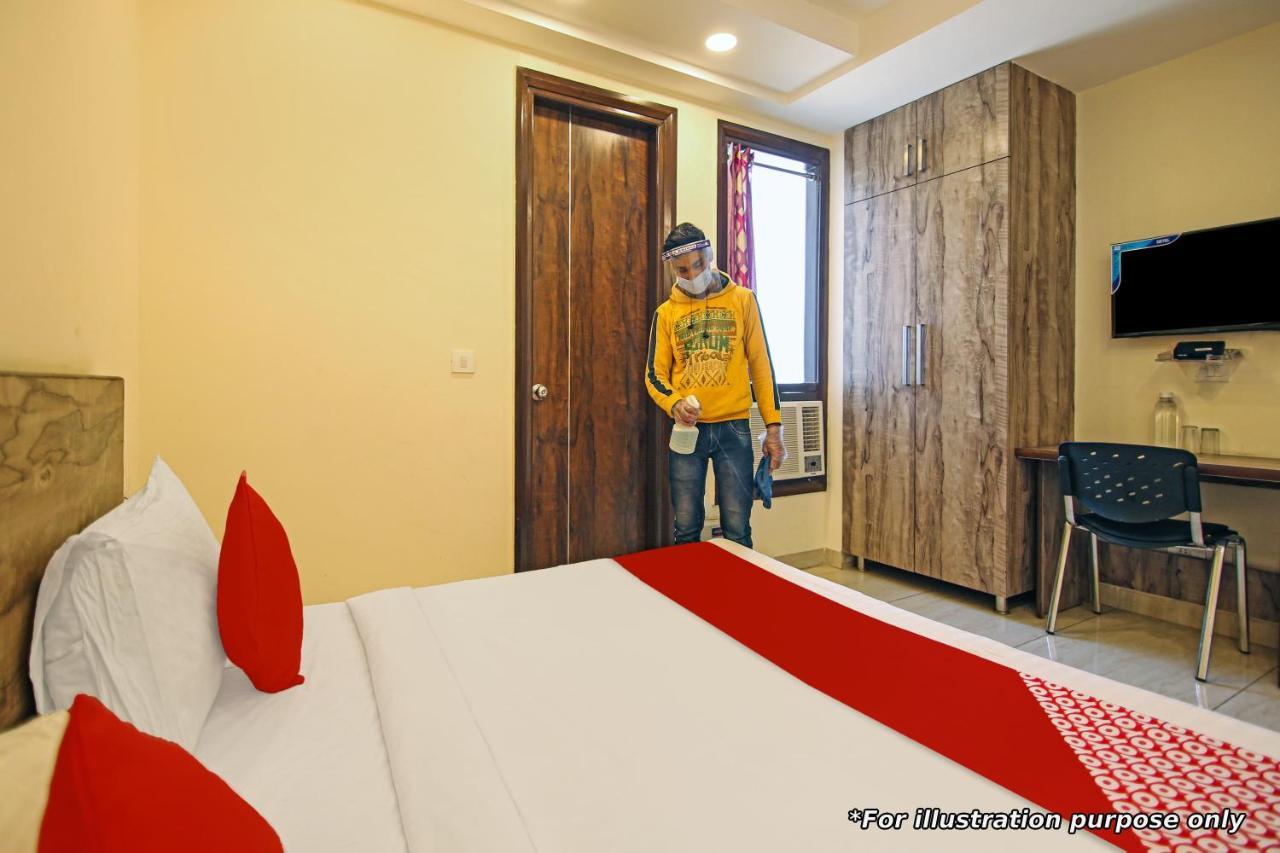 Oyo Flagship Shine Hotel Chinhat Exterior foto