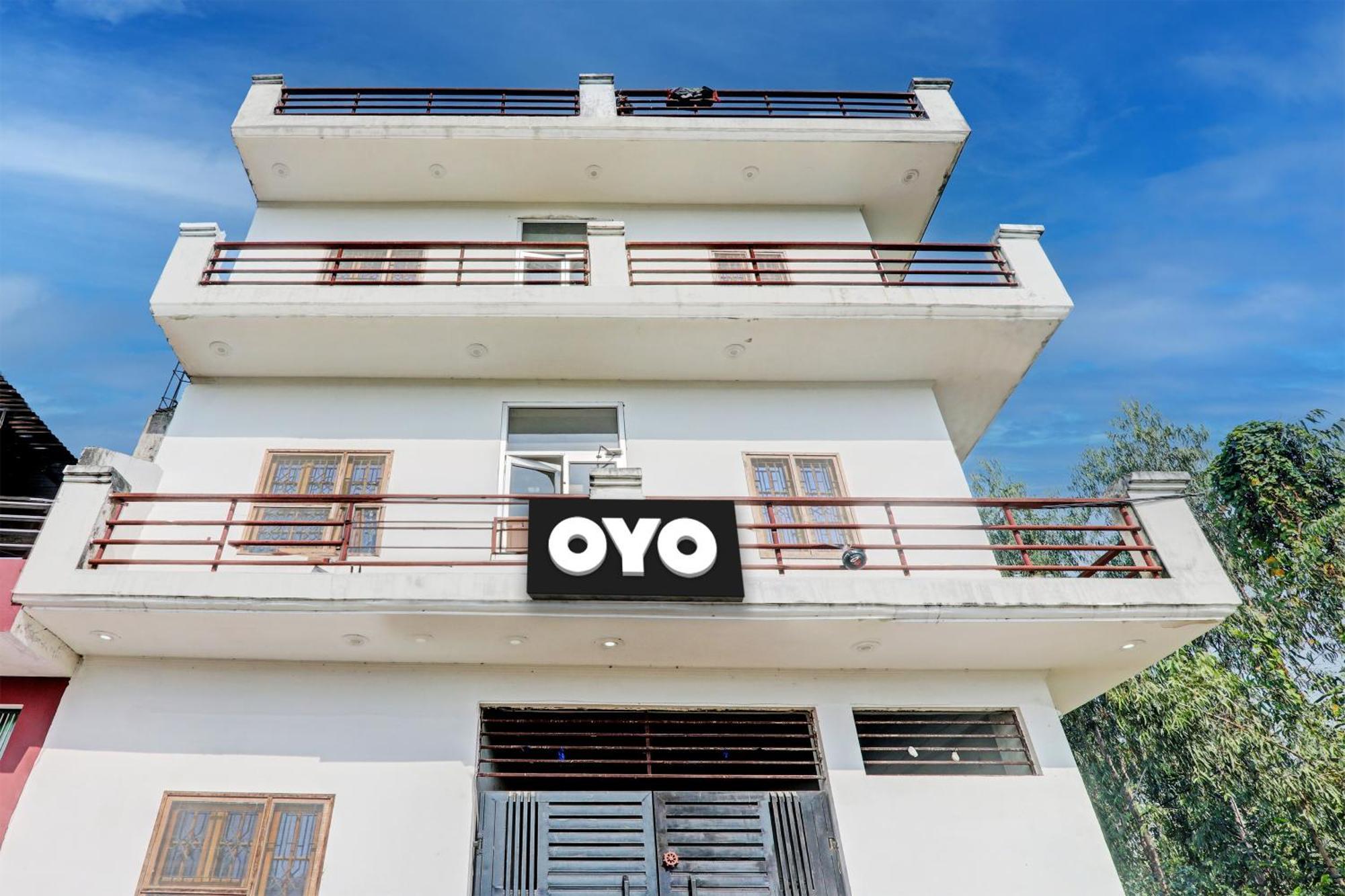 Oyo Flagship Shine Hotel Chinhat Exterior foto